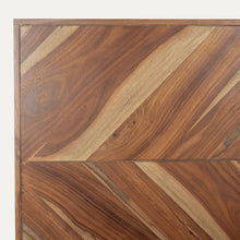 Load image into Gallery viewer, Maven Parquet Pattern Solid Wood Bed