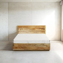 Load image into Gallery viewer, Bran Solid Wood Hydraulic Storage Bed