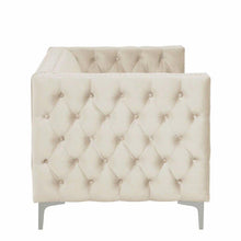 Load image into Gallery viewer, Livup Chesterfield Sofa Set