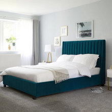 Load image into Gallery viewer, Wisdom Upholstered Bed Without Storage In Suede