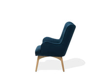 Load image into Gallery viewer, Vajle Accent Chair