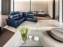 Load image into Gallery viewer, Hudson Corner Fabric RHF With Chaise
