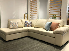 Load image into Gallery viewer, California Corner Fabric RHF With Chaise
