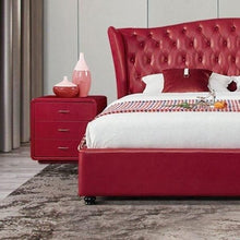 Load image into Gallery viewer, Amazing Upholstered Bed Without Storage In Leatherette
